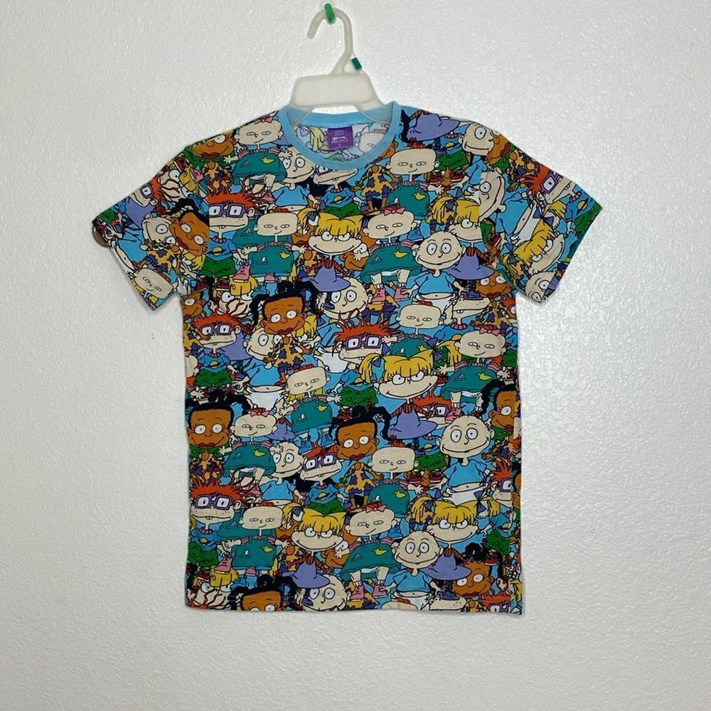 Cakeworthy Boxlunch T Shirt Size M